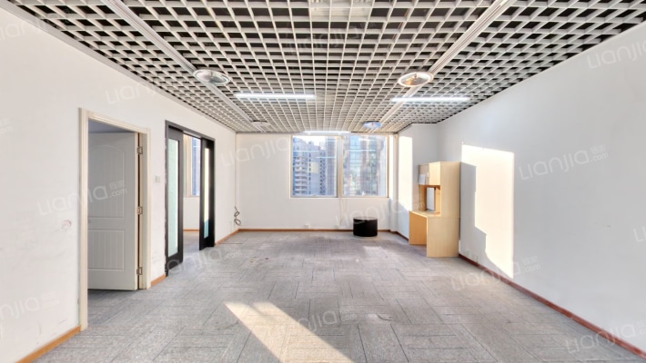 悠唐国际中心二手房实景图