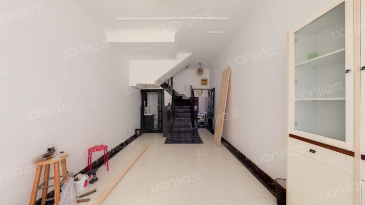 襄阳南路306弄二手房实景图