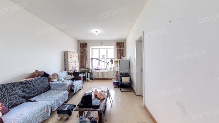 新河嘉苑二手房实景图