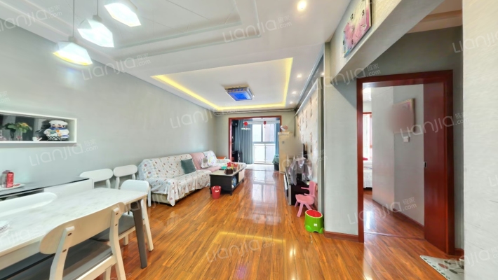 川铁天佑嘉园二手房实景图