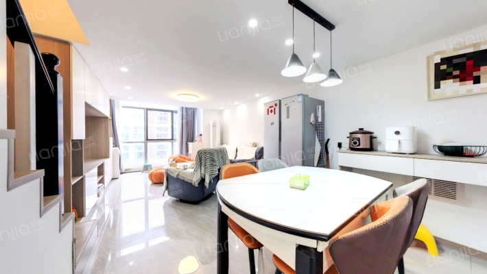 翡丽风尚二手房实景图