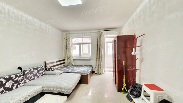 交通局宿舍二手房实景图