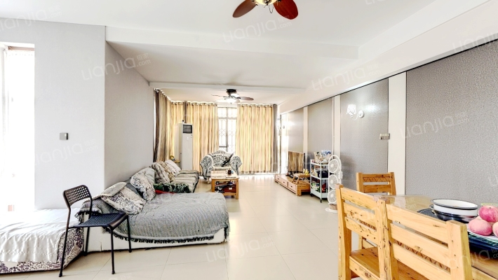 美院COAST二手房实景图