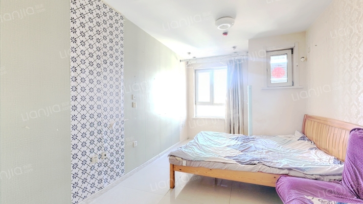 皇家首座二手房实景图