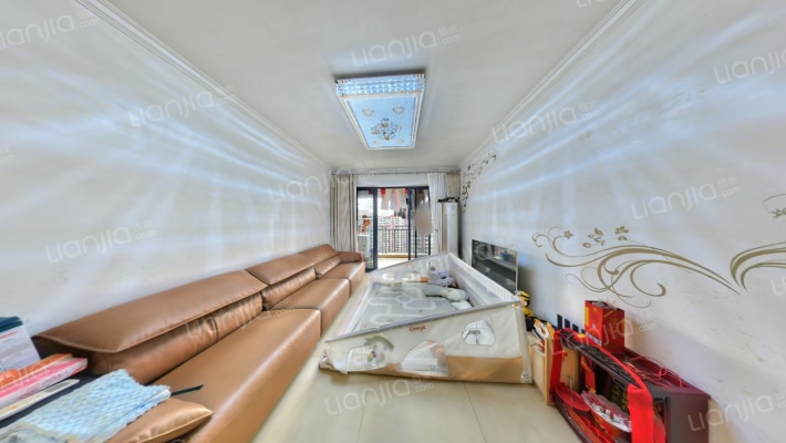 御龙湾二手房实景图