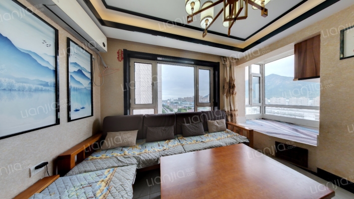 圣地秋实二手房实景图