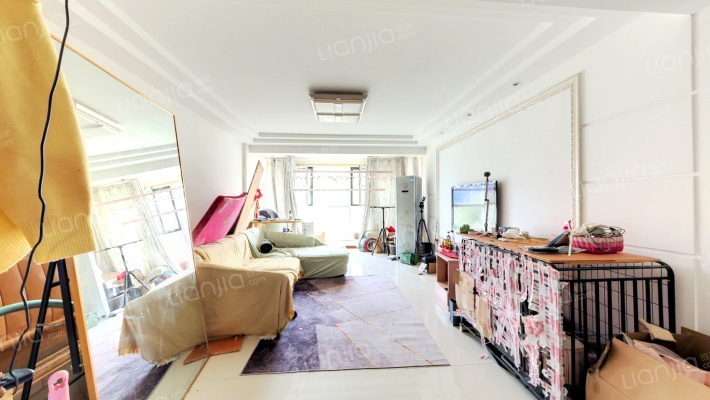 新桥国际佳苑二手房实景图