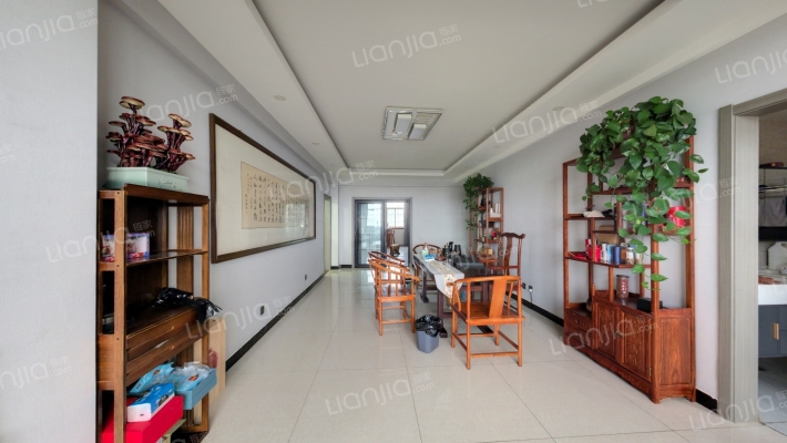 永恒大厦二手房实景图