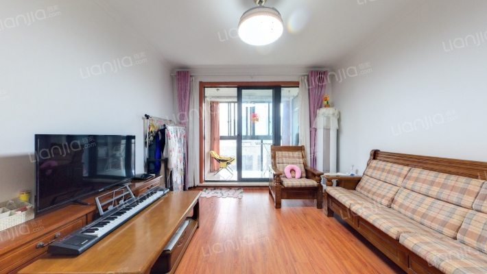 橘郡花园二手房实景图