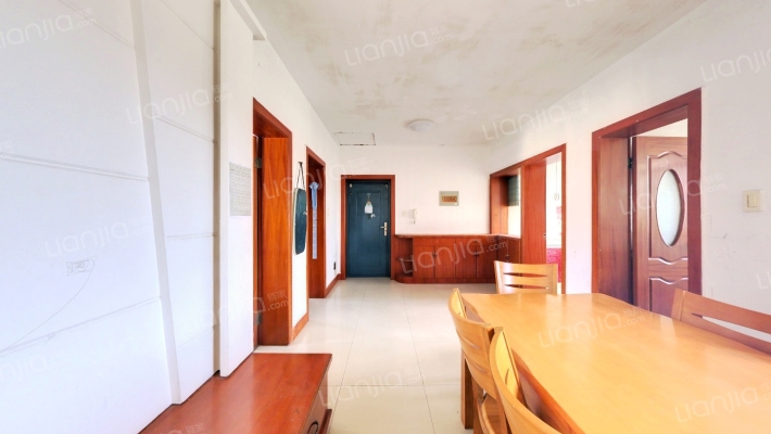 环湖佳苑二手房实景图