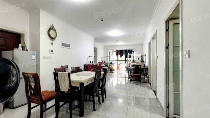 君尚·理想城二手房实景图