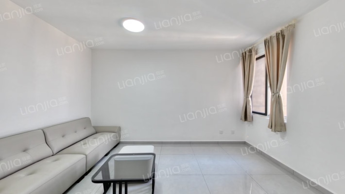 铂金国际广场二手房实景图