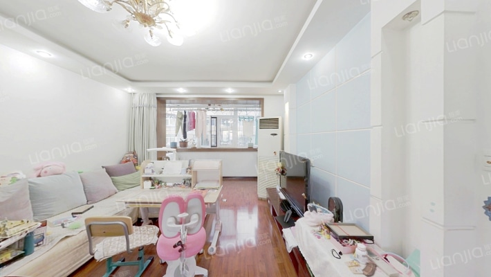 边墙小区二手房实景图