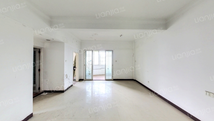 工业大道中375号大院二手房实景图