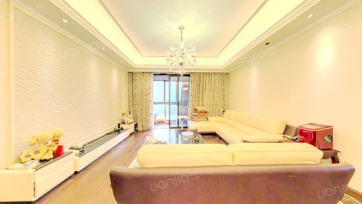 好世皇马苑二手房实景图