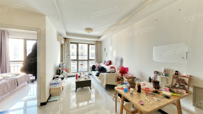 富地广场二手房实景图