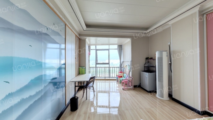 三生国贸二手房实景图