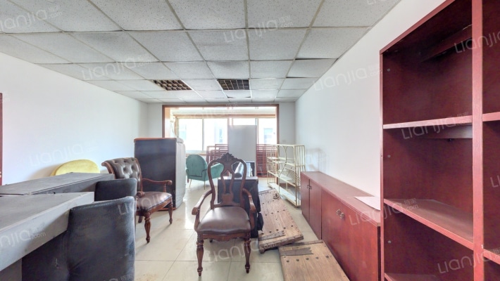 绅帝大厦二手房实景图