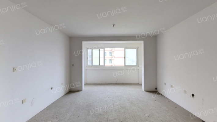 万豪公寓二手房实景图