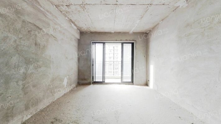 中港华庭二手房实景图