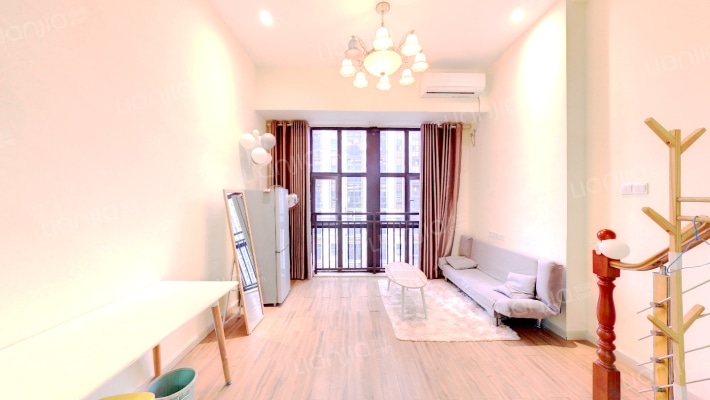 艾溪康桥二手房实景图