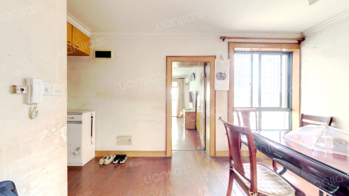 龚华公寓二手房实景图