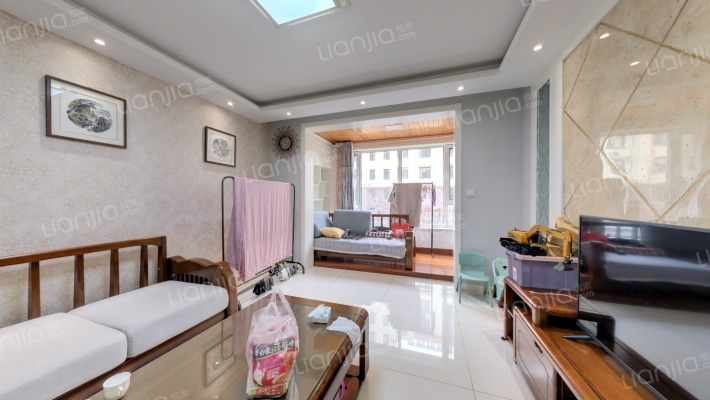 崇正鸿运豪庭二手房实景图