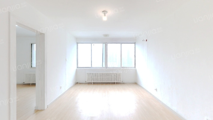 星海花园二手房实景图