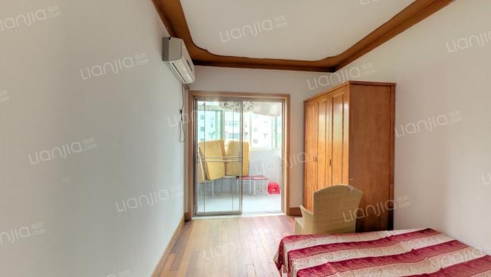 叉车厂宿舍二手房实景图