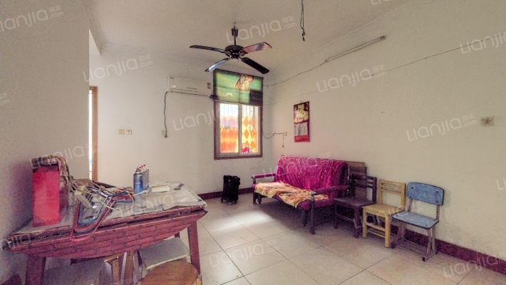 碧溪苑一期二手房实景图