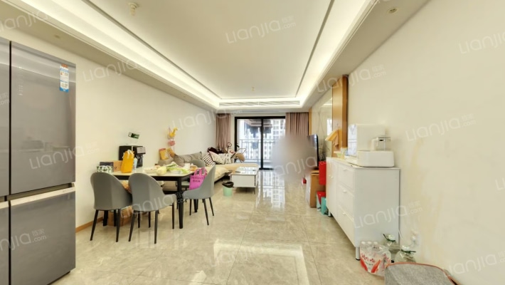 保利爱尚里二手房实景图