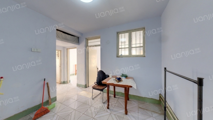 园林局小区二手房实景图