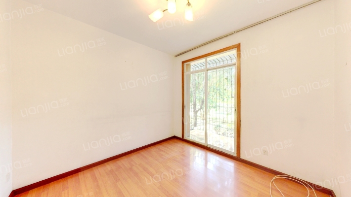 云南省民族事务委员会住宅区东院二手房实景图