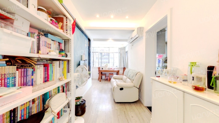 省防疫站宿舍二手房实景图