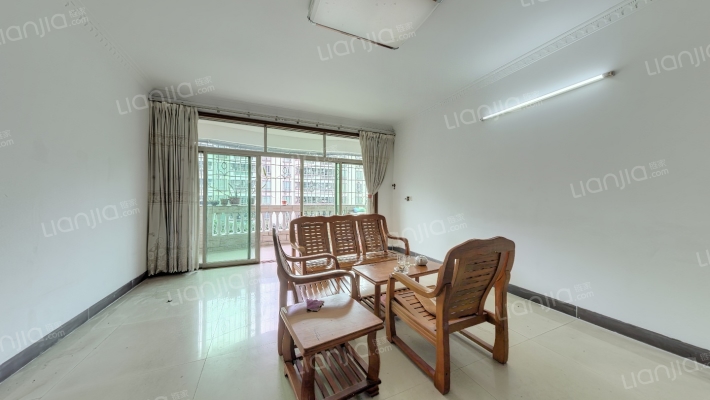 新城苑二手房实景图