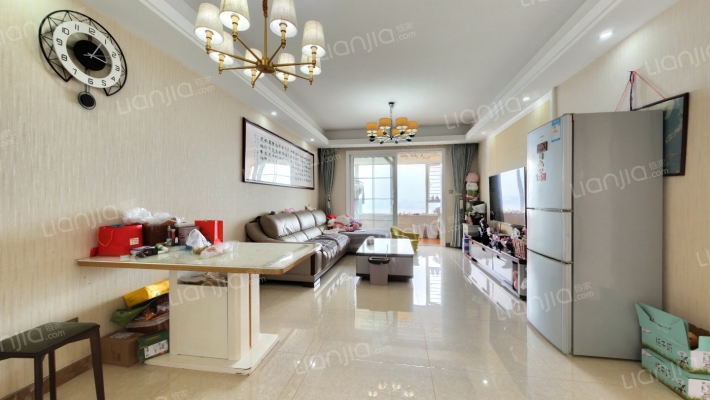 保利玫瑰之湾二手房实景图