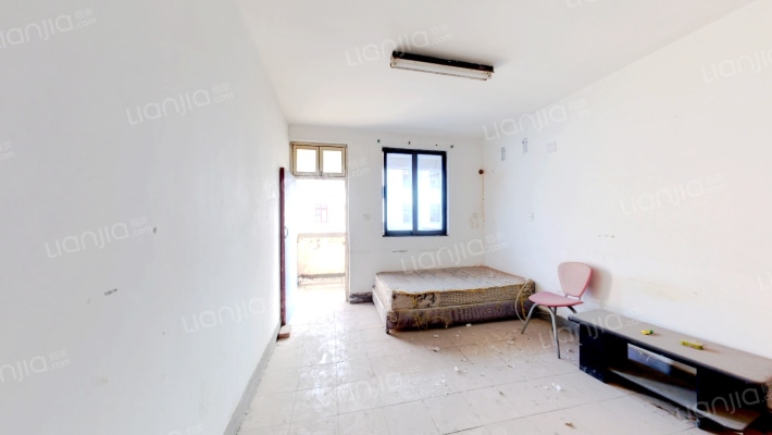 酒厂小区二手房实景图