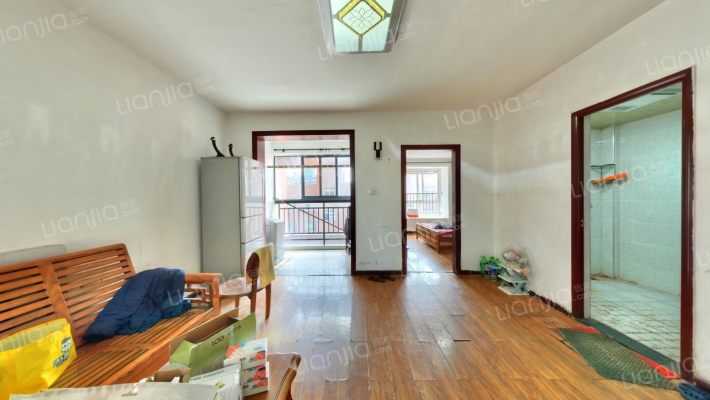 马房山经济适用房二手房实景图