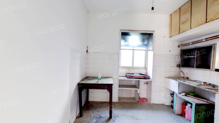 南杨新村二手房实景图