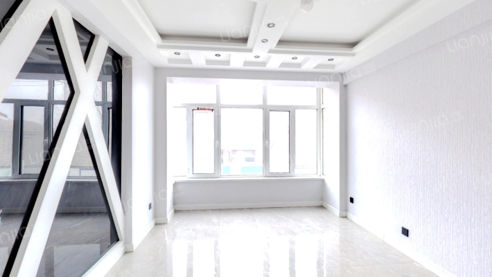 水果新城四期二手房实景图