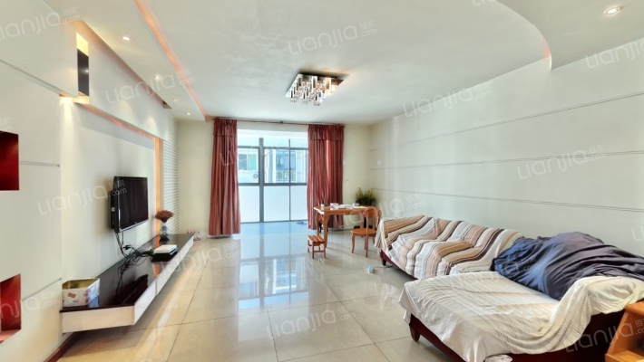 都江堰花园二手房实景图