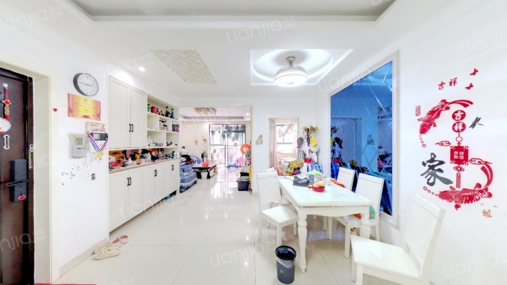 华盛格林雅地二手房实景图