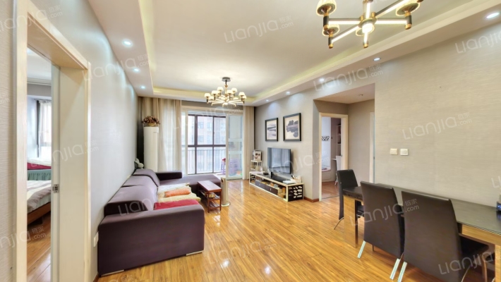 摩卡小镇二手房实景图