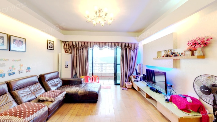 金榜豪庭二手房实景图