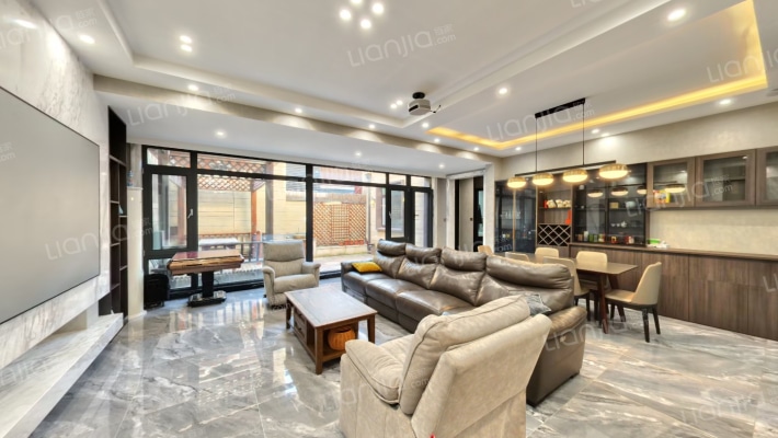 万科翡翠别墅二手房实景图