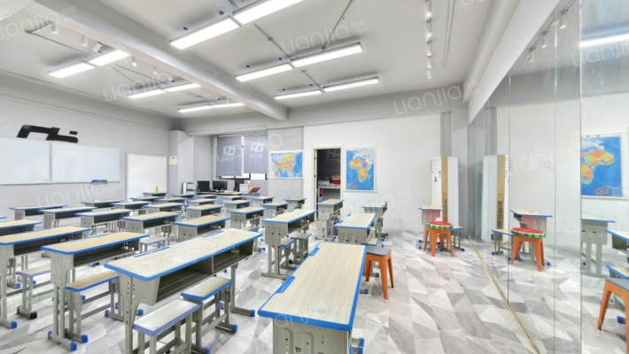锦城财富广场二手房实景图