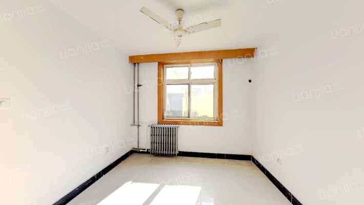 无线电二厂宿舍二手房实景图