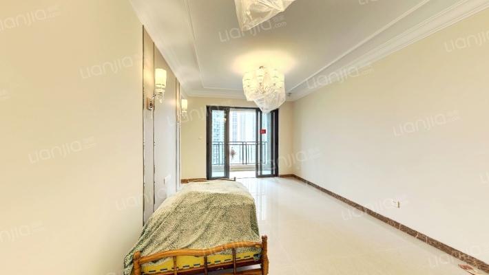 恒大金碧天下二期二手房实景图