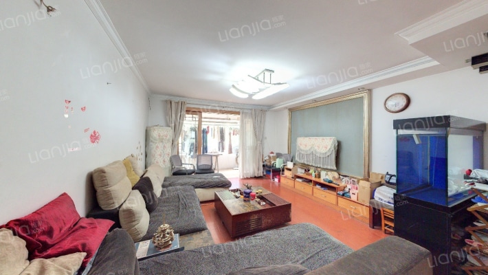 龙吉湾小区二手房实景图