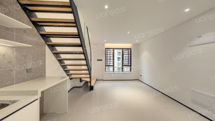 豪庭南苑三区二手房实景图